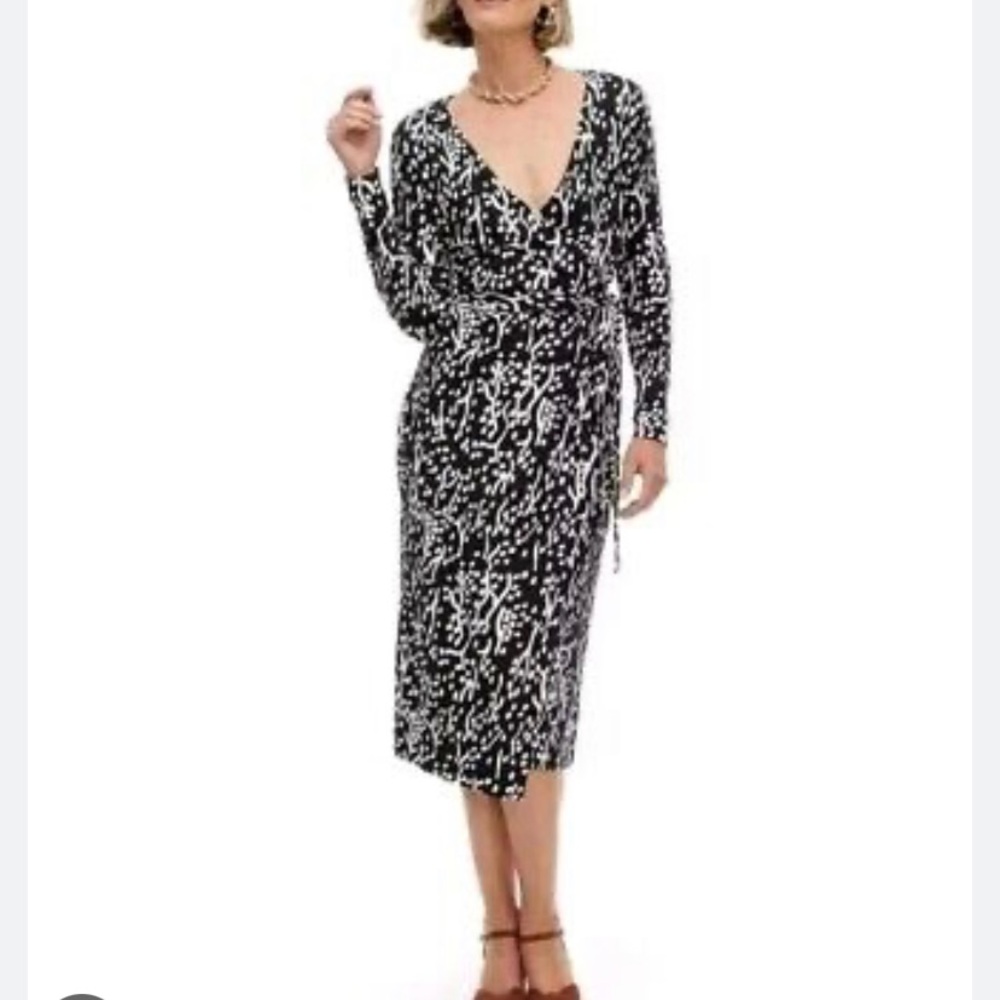 Target - Diane von Furstenberg Wrap Dress - L
